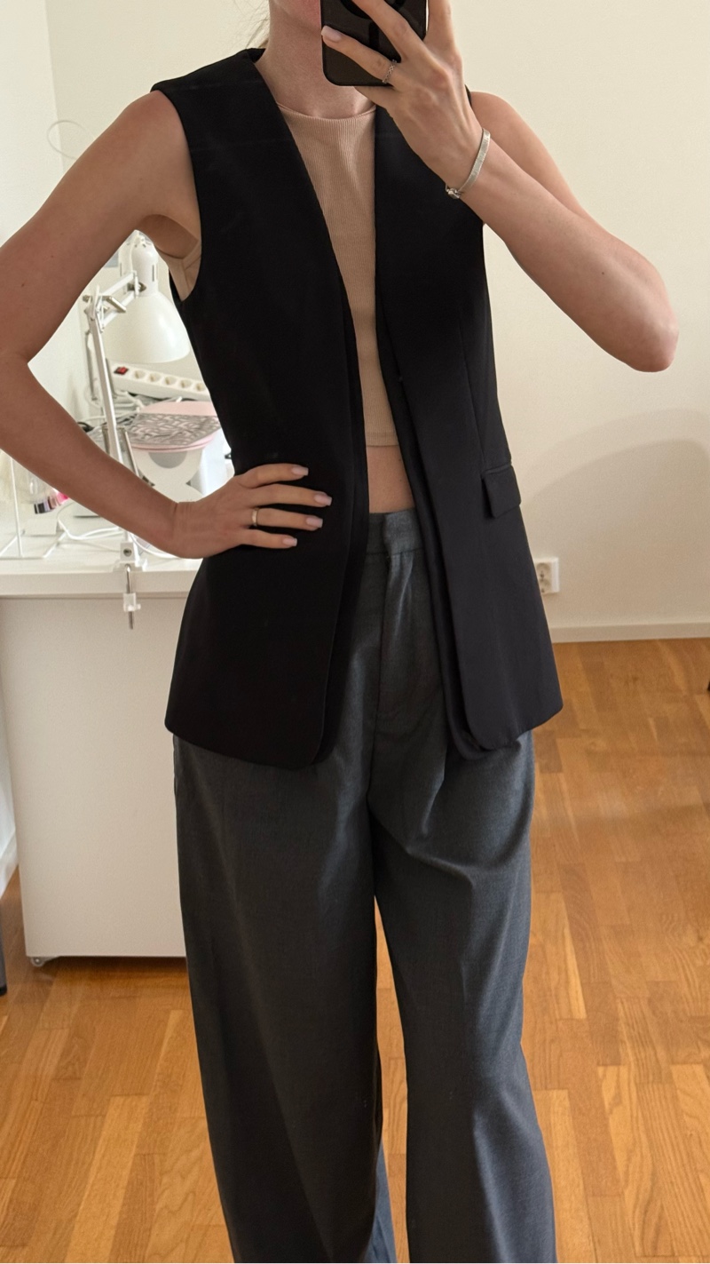 Zara liivi