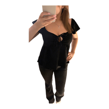 Musta peplum toppi