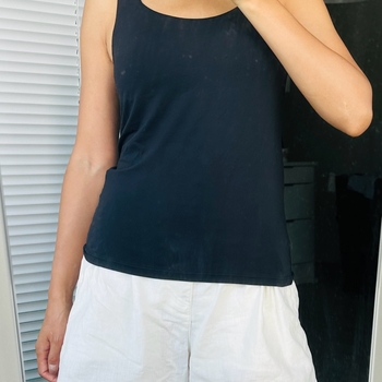 Uniqlo Airism Black tank top with bra 