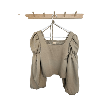 Puff sleeve crop top