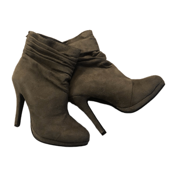 Claudia ghizzani boots