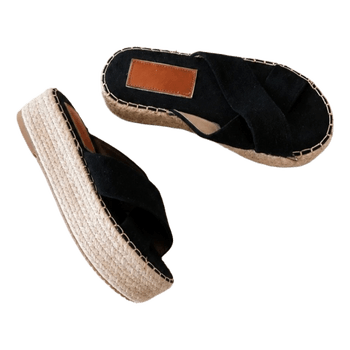 Juodos espadrilės