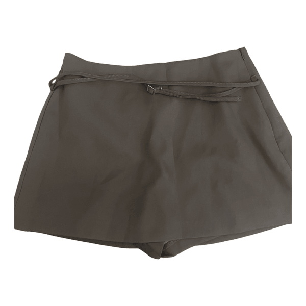 Brun skort med bælte
