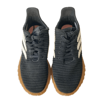 Adidas sports shoes