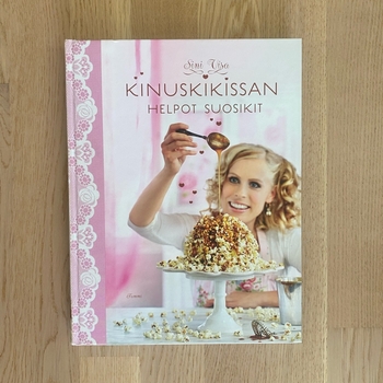 Kinuskikissan helpot suosikit kirja
