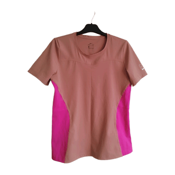 Nike top
