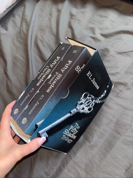 Fifty shades trilogy book set