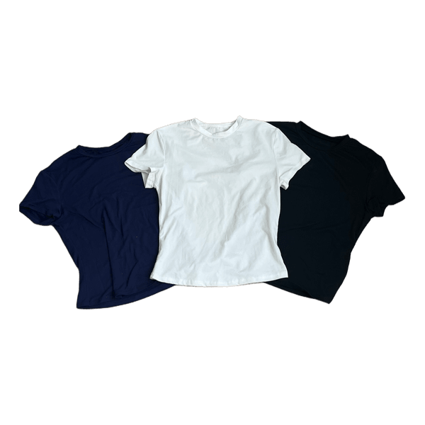 Tre SHEIN t-shirts
