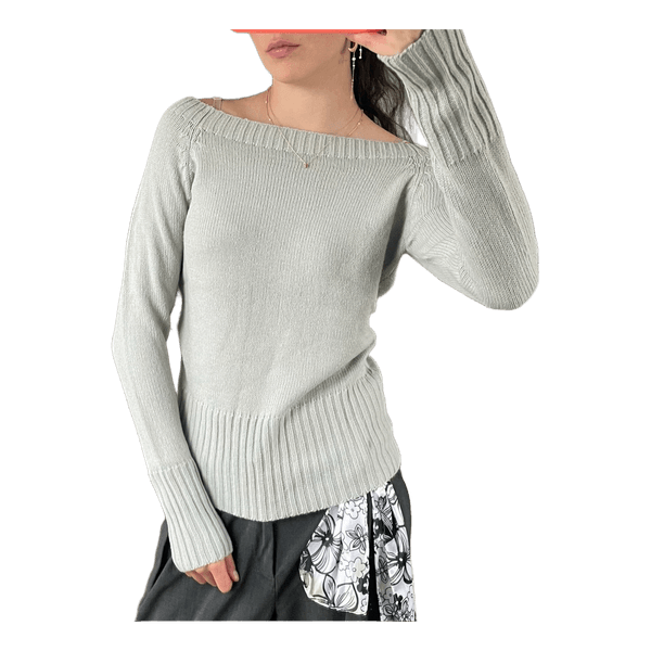 Off shoulder strik