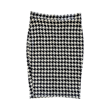 Black and white houndstooth skirt