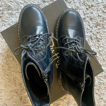 Duffy kengät boots