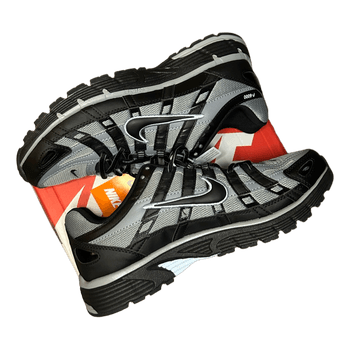 black/grey P-600