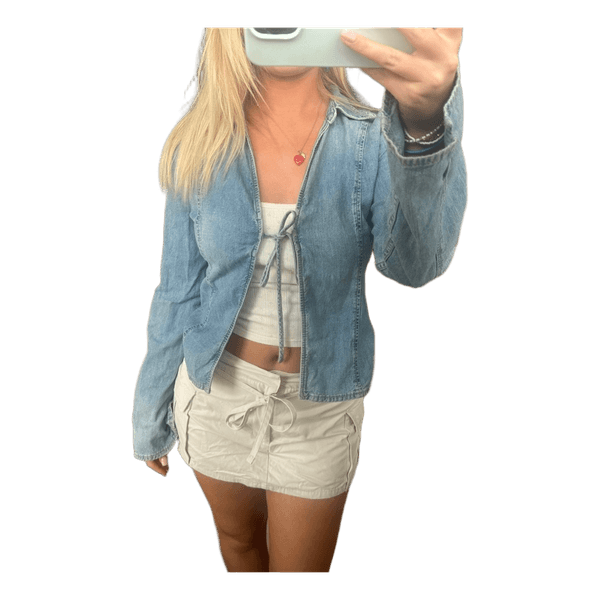 Blå denim jakke fra ZARA