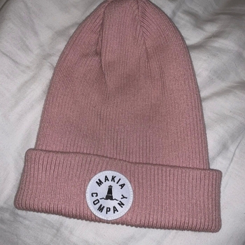 Makia headwear