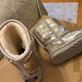 Ugg shoes
