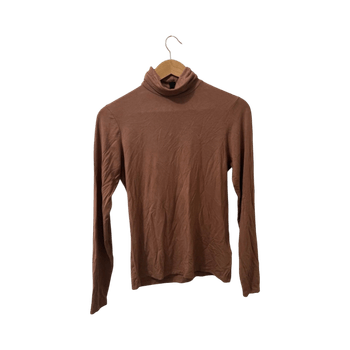 Long sleeve rollneck top