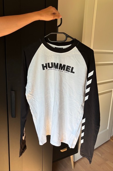 Langærmet Hummel trøje
