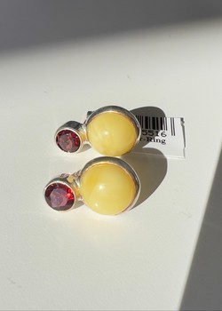 Amber and garnet earrings