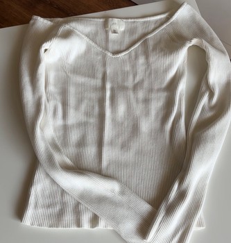 H&M White ribbed long-sleeve off shoulders top