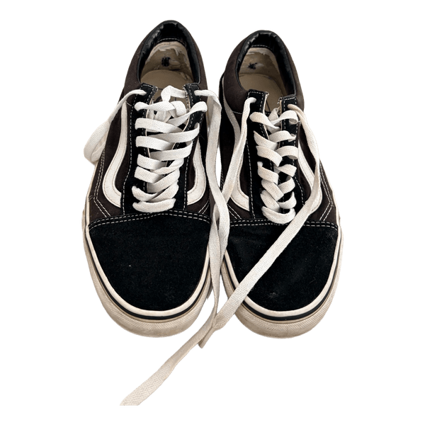 Mustat Vans tennarit