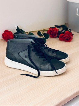 Lacoste tennarit koko 39