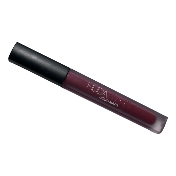 Huda Beauty liquid lipstick