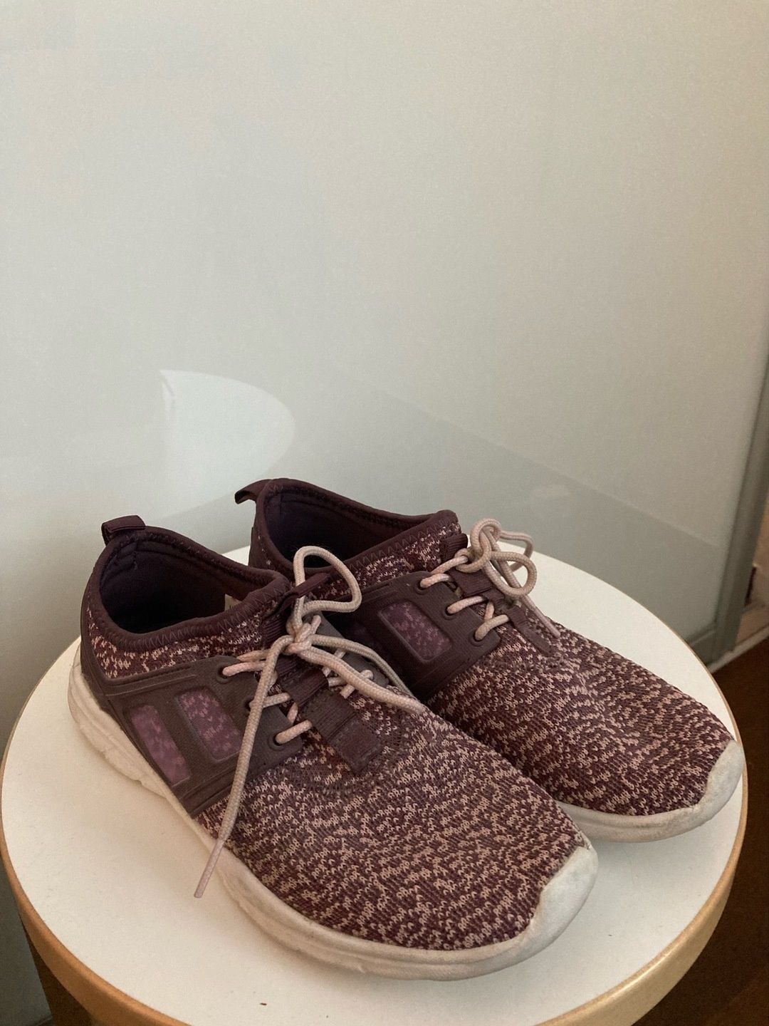 Soc sports shoes