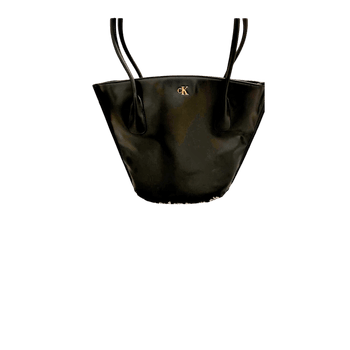 Calvin Klein musta käsilaukku