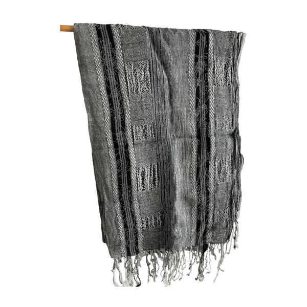 Pieces scarf