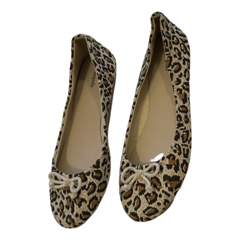 Leopard print ballet flats