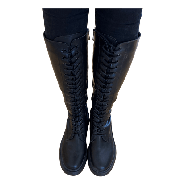 Schwarze kniehohe Schnürstiefel Neu