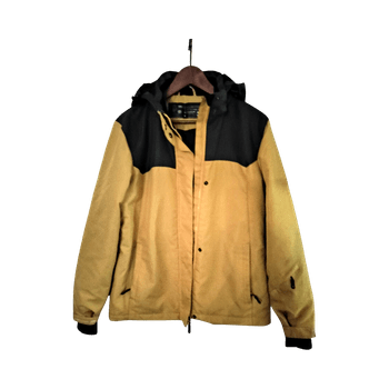 Keltainen takki mustilla yksityiskohdilla💛