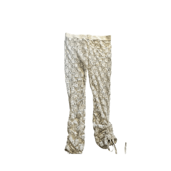 valkoiset pitsihousut