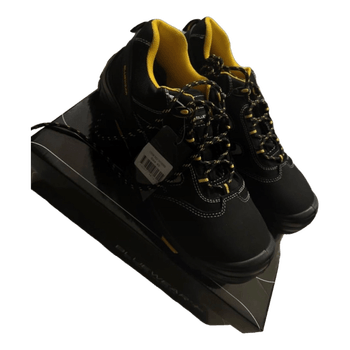 Black safety shoes