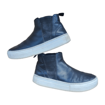 Vagabond boots