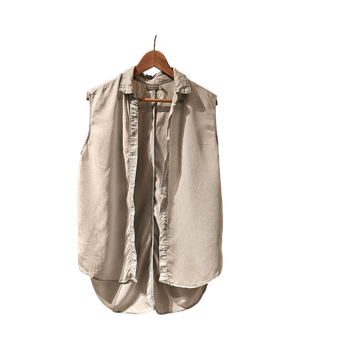 Vaaleansininen hihaton paitapusero