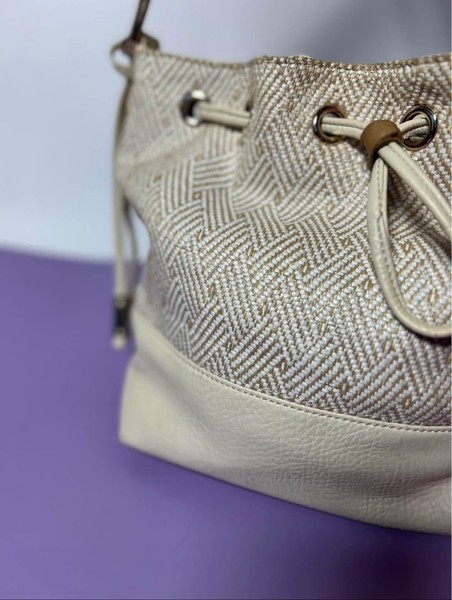 Beige bucket bag