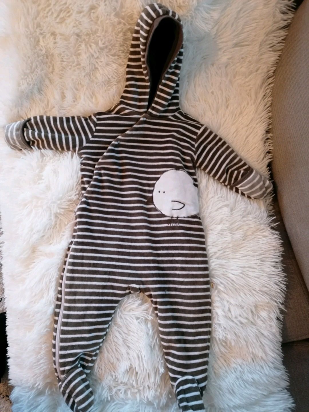 kids' clothing