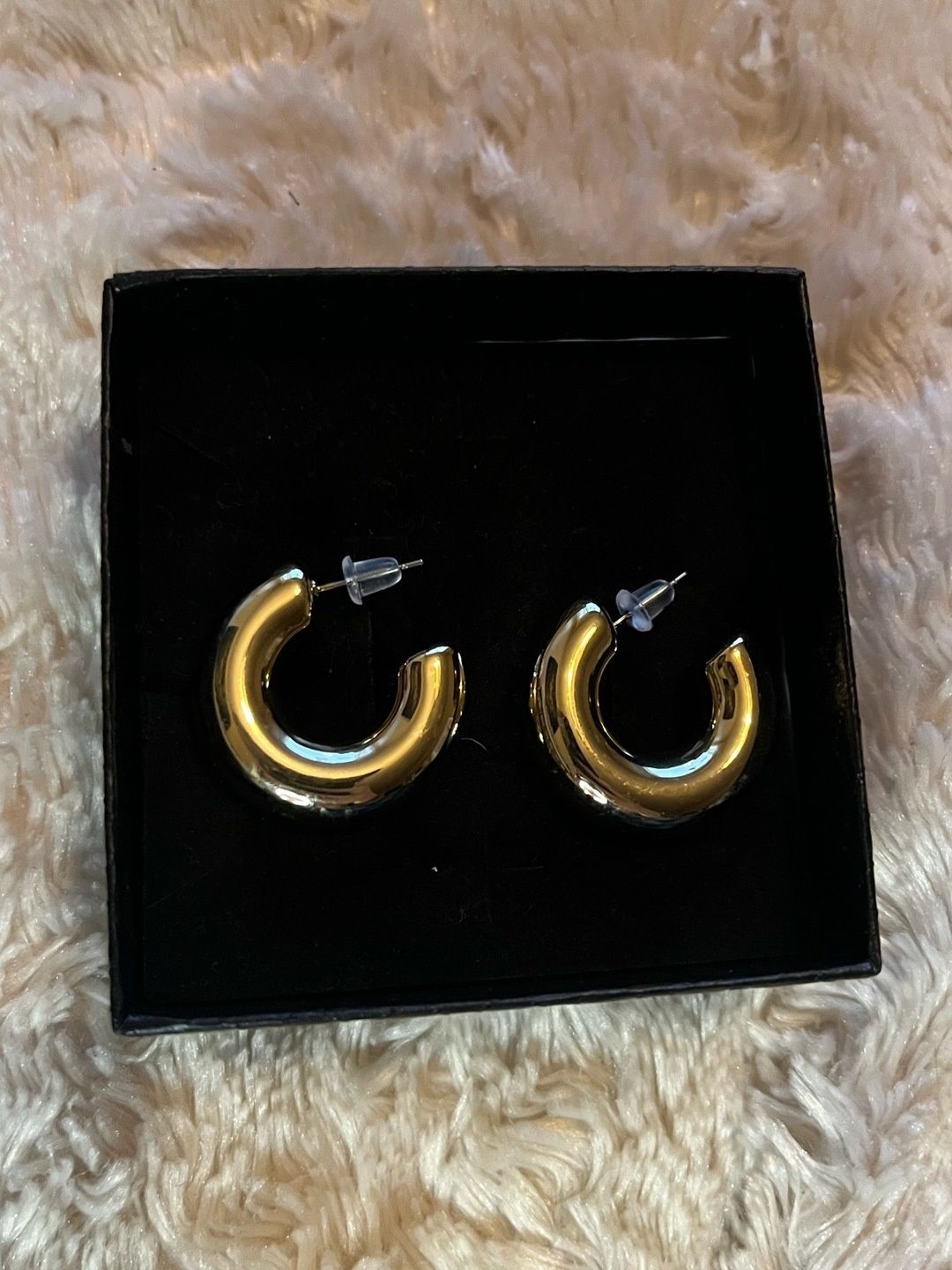 Rengaskorvikset jewelry
