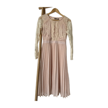 Boohoo dress