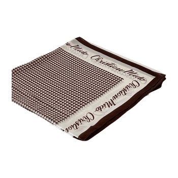 Pupu station scarf