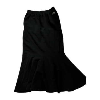 Black skirt ,  musta pitkä hame
