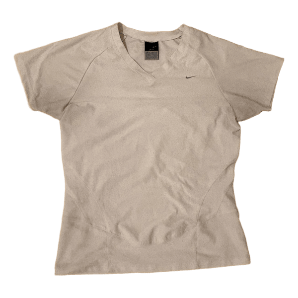 Valkoinen Nike urheilupaita