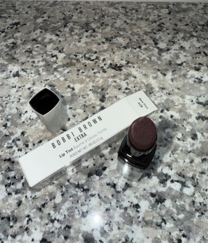 Bobbi brown bare onyx