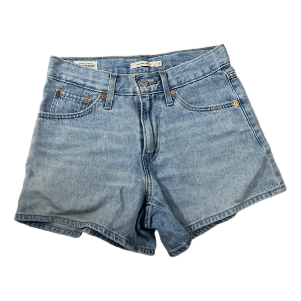 Lyseblå denimshorts
