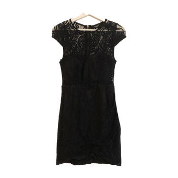 Sisters' point dress