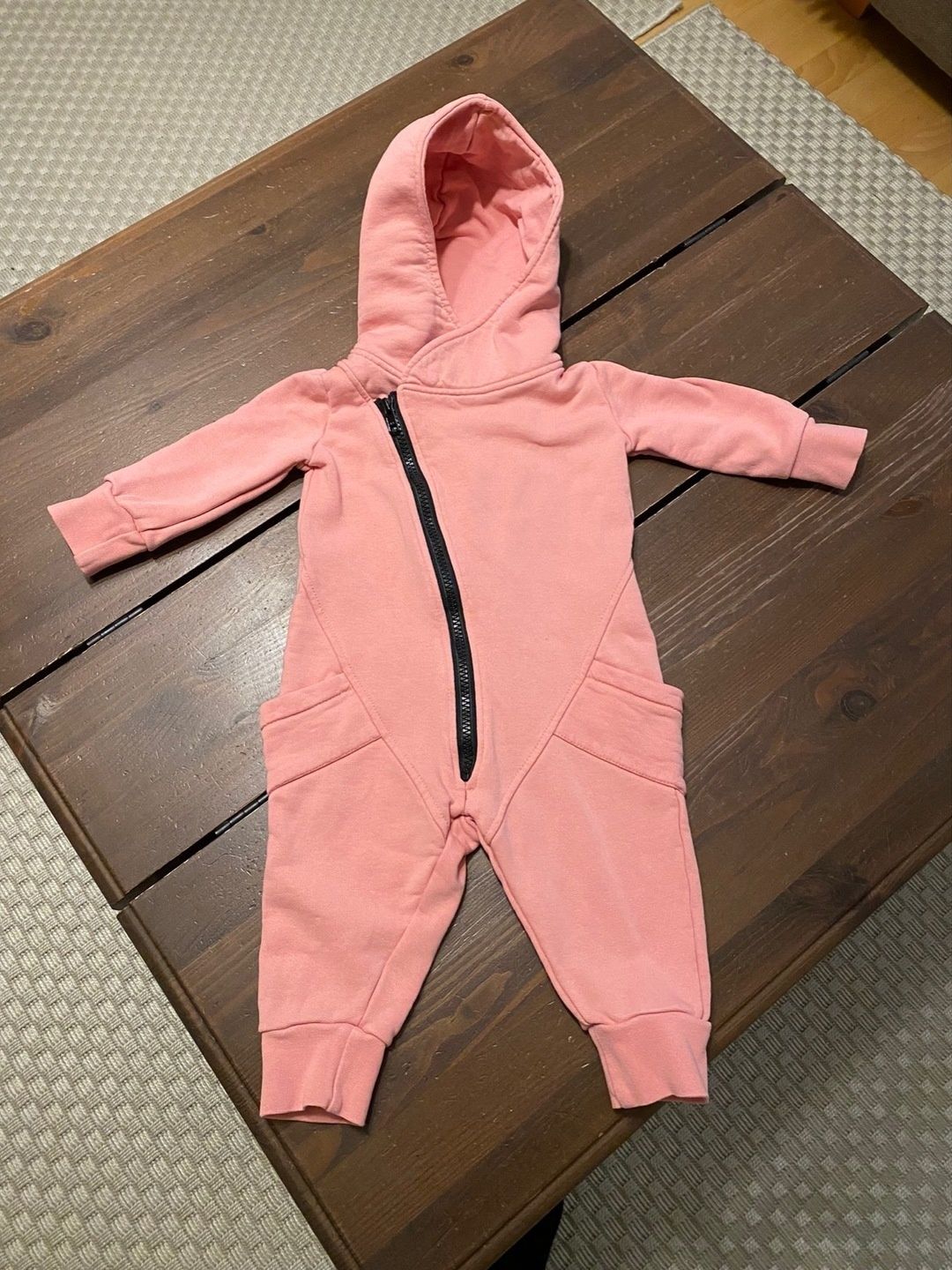 Gugguu kids' clothing