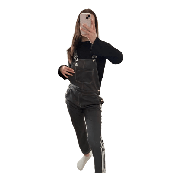 Mustat Adidas lappuhaalarit