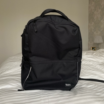 Double-Zip Backpack 22L