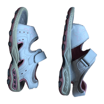Hummel sandals